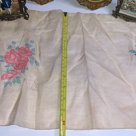 Vintage Italy Home Decor Set Frames and Rose Linen - Picture 15 of 16